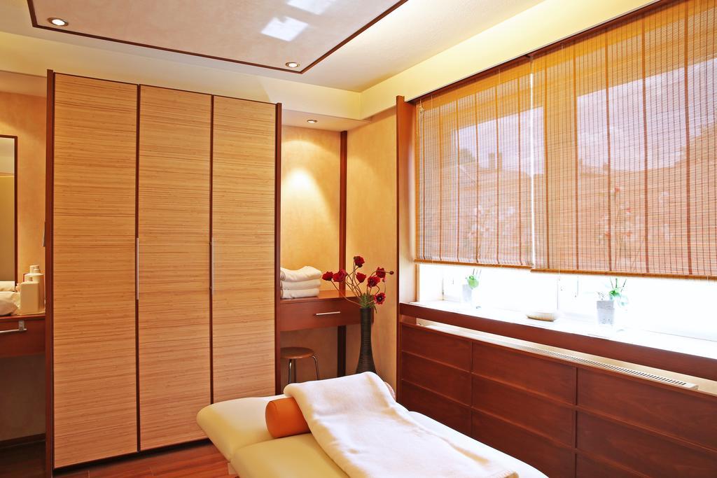 Kur- Und Wellnesshotel Foerch Bad Worishofen Luaran gambar